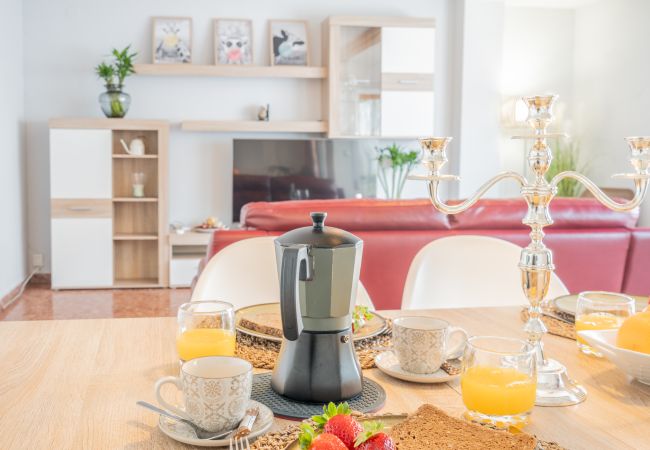 Apartment in Valencia - Family Apartment on Avda. del Puerto by Host Valencia Apartment in Valencia - Family Apartment on Avda. del Puerto by Host Valencia
