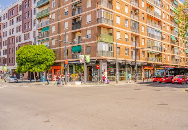 Apartment in Valencia - Family Apartment on Avda. del Puerto by Host Valencia Apartment in Valencia - Family Apartment on Avda. del Puerto by Host Valencia