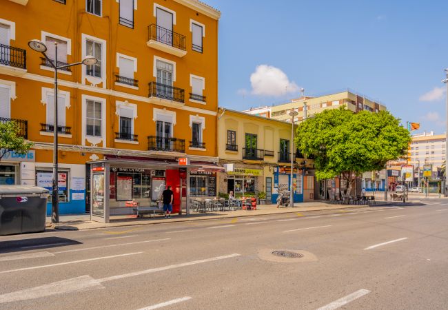 Apartment in Valencia - Family Apartment on Avda. del Puerto by Host Valencia Apartment in Valencia - Family Apartment on Avda. del Puerto by Host Valencia