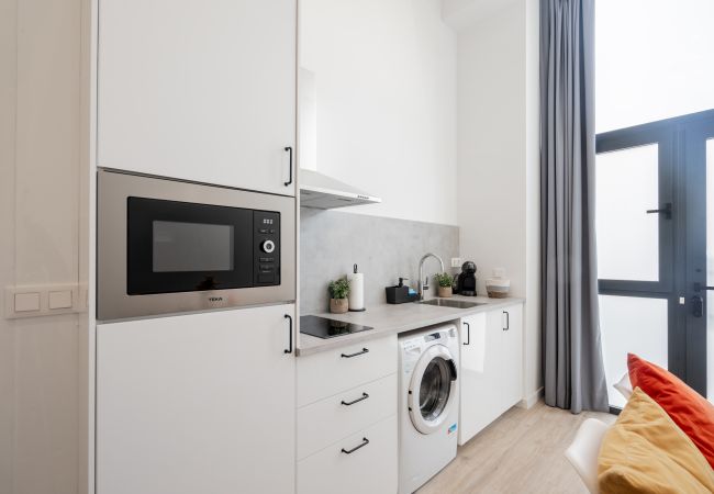 Studio in Valencia - VLC Yako Suite by Host Valencia Studio in Valencia - VLC Yako Suite by Host Valencia