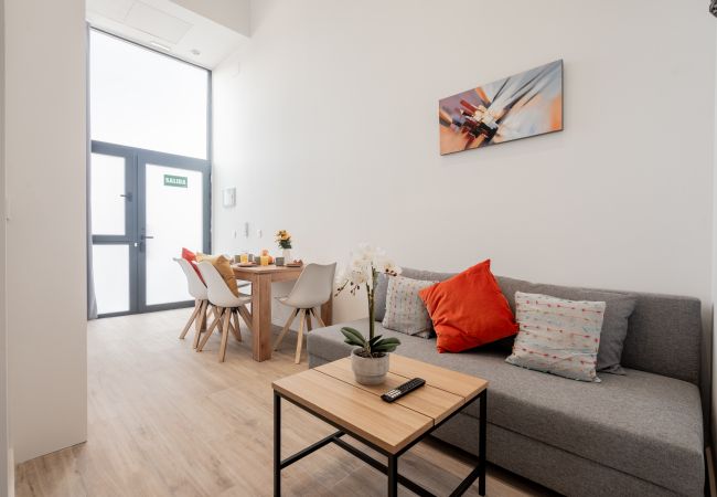 Studio in Valencia - VLC Yako Suite by Host Valencia Studio in Valencia - VLC Yako Suite by Host Valencia