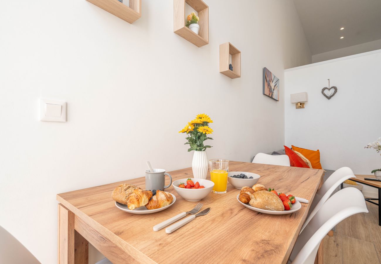 Studio in Valencia / València - VLC Yako Suite by Host Valencia