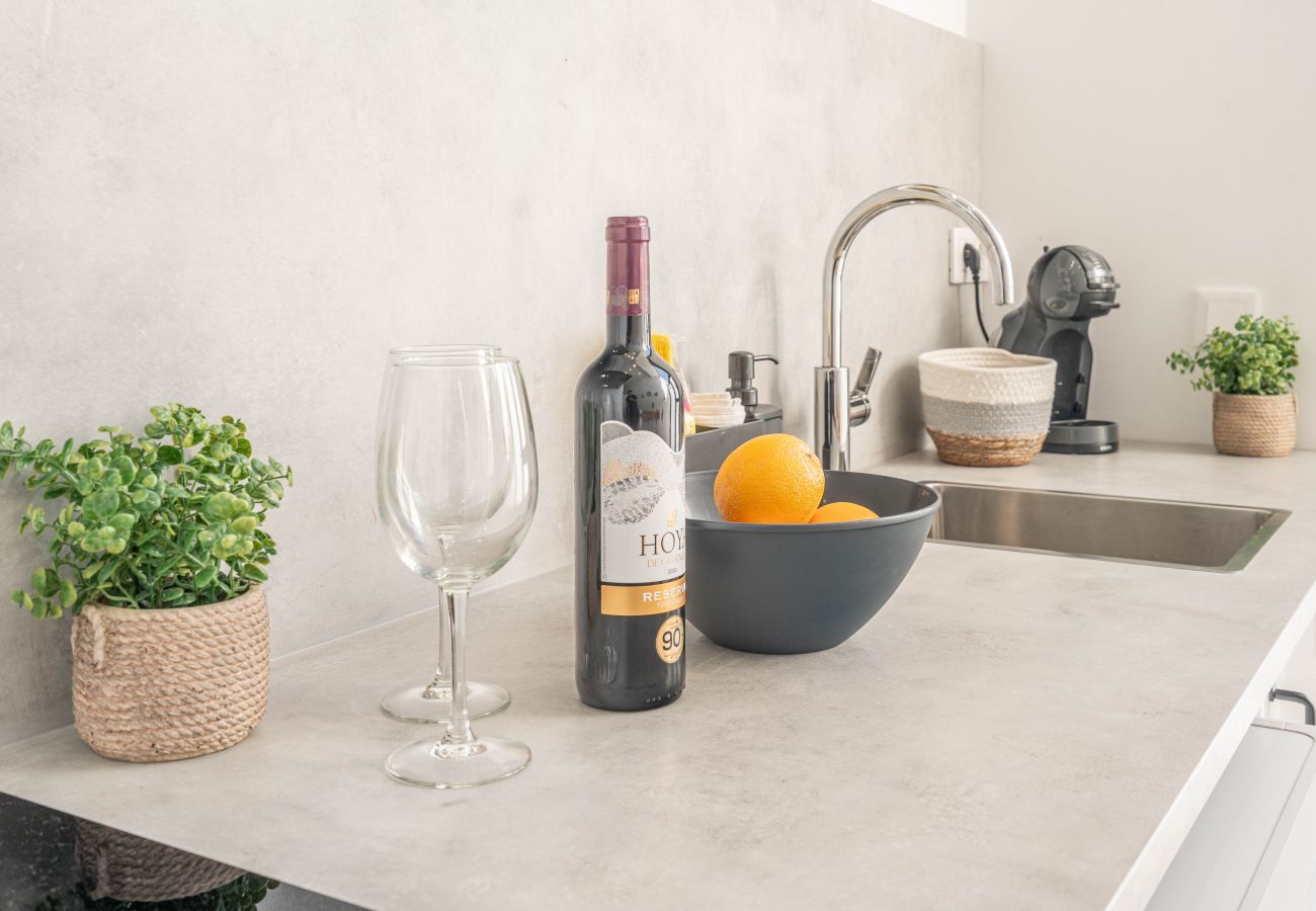 Studio in Valencia / València - VLC Yako Suite by Host Valencia