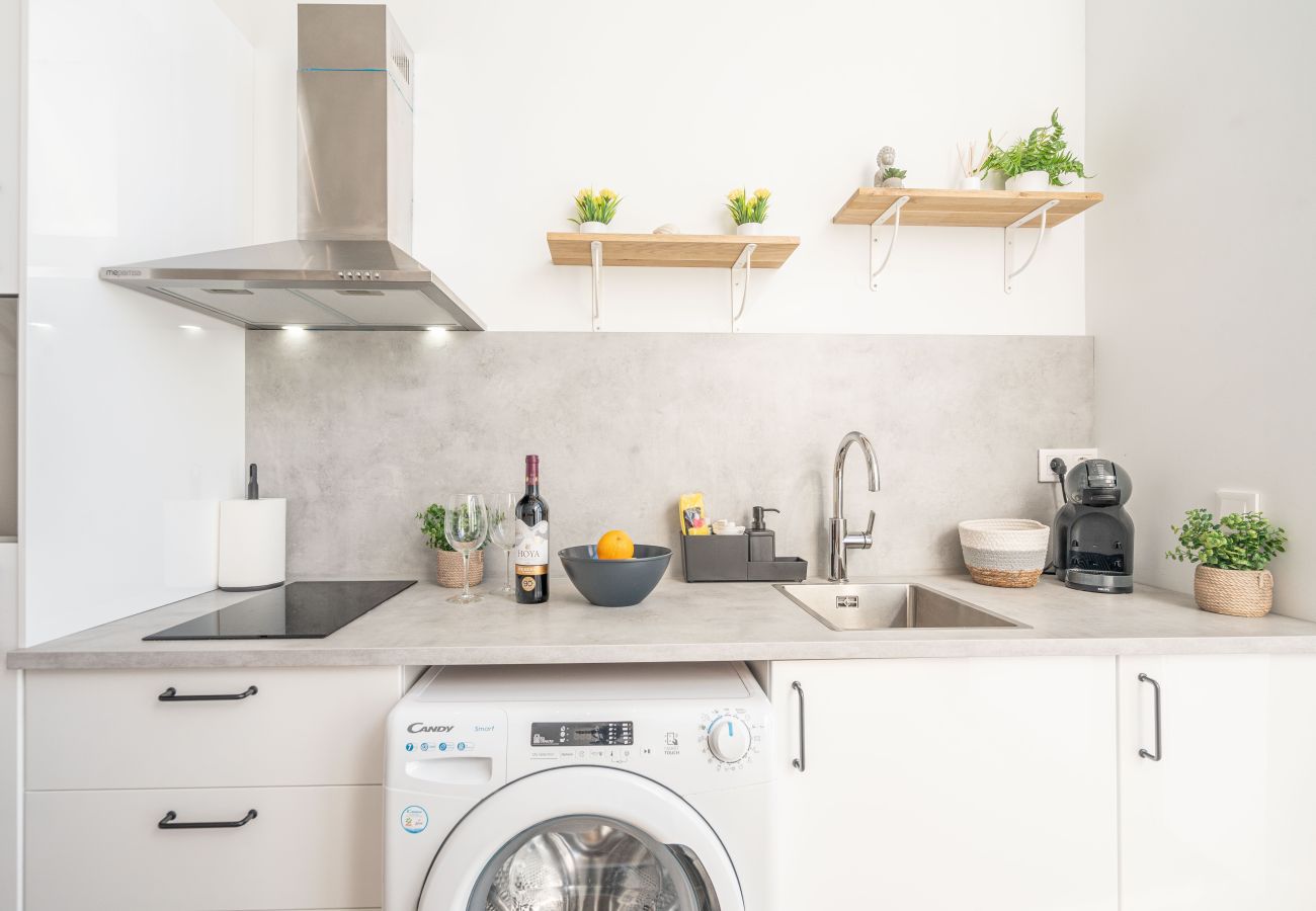 Studio in Valencia / València - VLC Yako Suite by Host Valencia