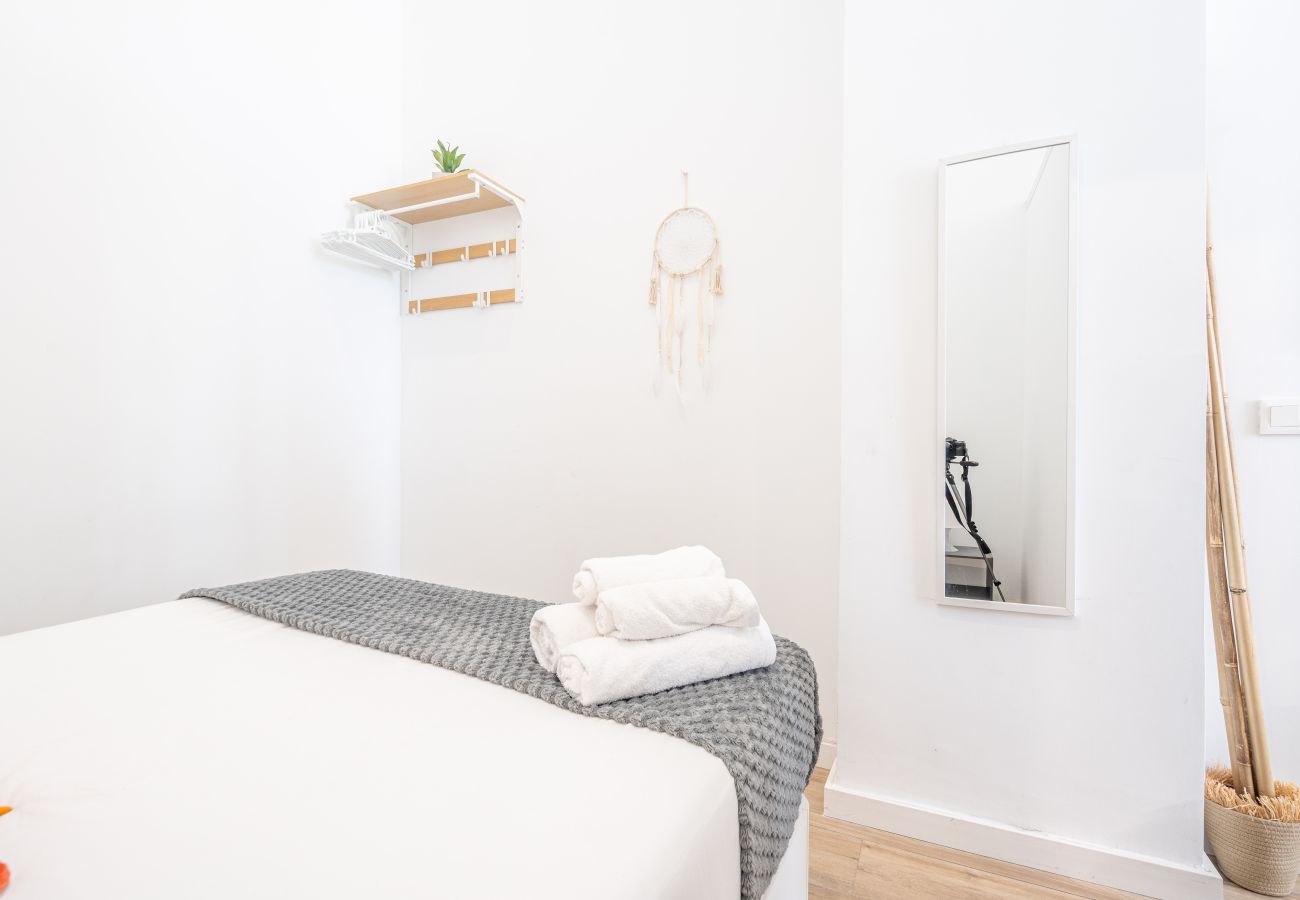 Studio in Valencia / València - VLC Yako Suite by Host Valencia