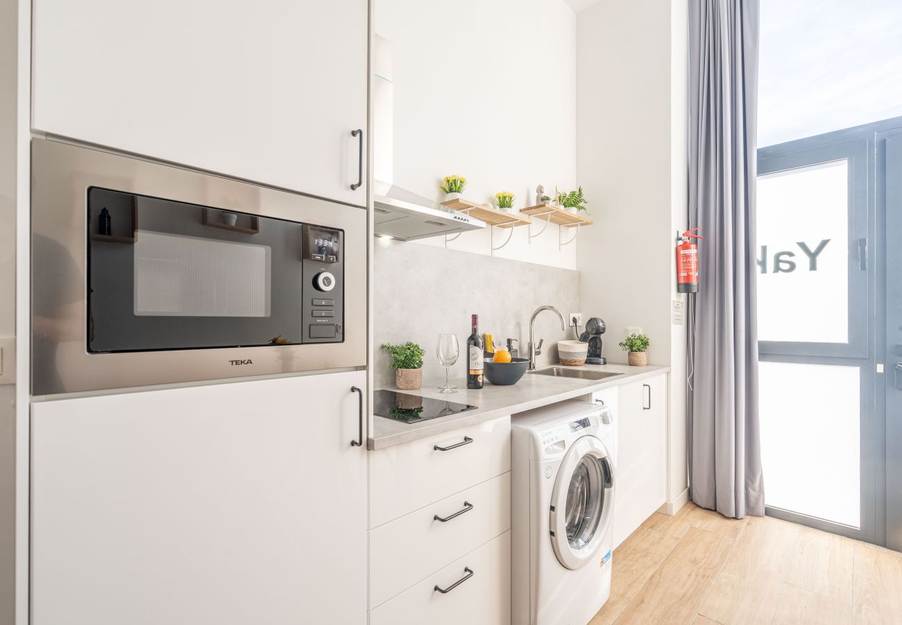 Studio in Valencia / València - VLC Yako Suite by Host Valencia