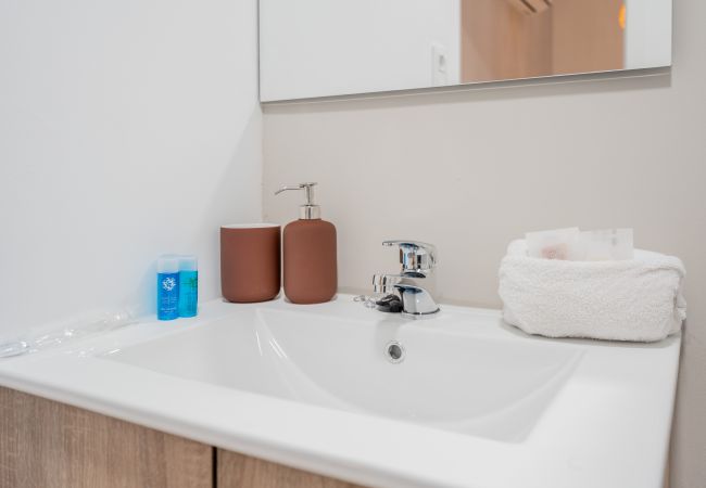Estudio en Valencia - Mediterraneum. Suite F by Host Valencia Estudio en Valencia - Mediterraneum. Suite F by Host Valencia