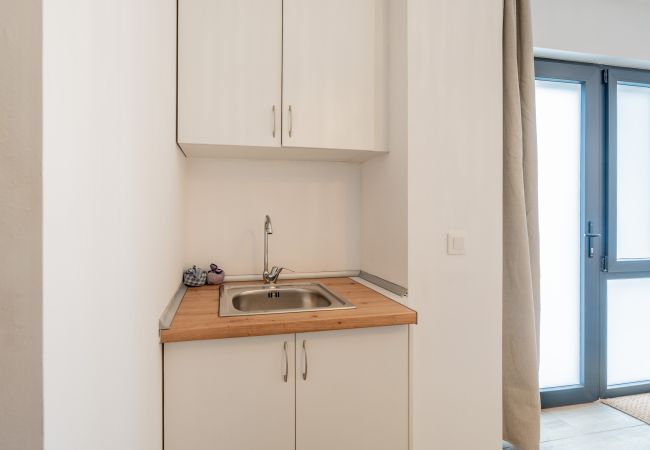 Estudio en Valencia - Mediterraneum. Suite F by Host Valencia Estudio en Valencia - Mediterraneum. Suite F by Host Valencia