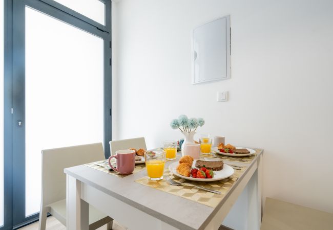 Apartamento en Valencia - VisitVal flats. Apartamento 1 by Host Valencia Apartamento en Valencia - VisitVal flats. Apartamento 1 by Host Valencia