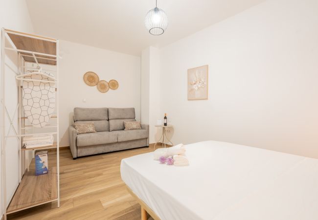 Estudio en Valencia - VisitVal flats. Apartamento 2 by Host Valencia Estudio en Valencia - VisitVal flats. Apartamento 2 by Host Valencia