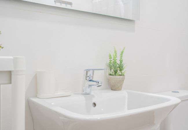 Estudio en Valencia - VisitVal flats. Apartamento 2 by Host Valencia Estudio en Valencia - VisitVal flats. Apartamento 2 by Host Valencia