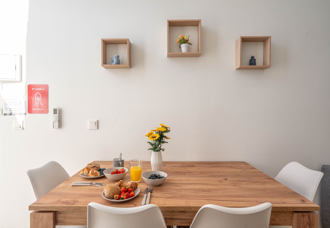 Estudio en Valencia - VLC Yako Suite by Host Valencia